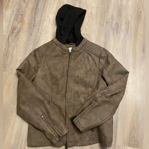 Kismet, size medium, suede jacket